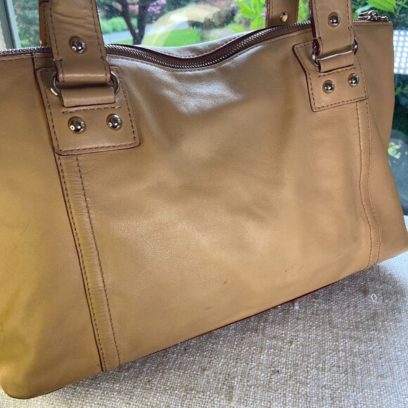 Kate Spade New York Tan buttery soft leather large satchel hand bag - Picture 4 of 9